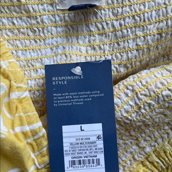 Universal Thread Yellow Textured Top - Picture 3 of 4